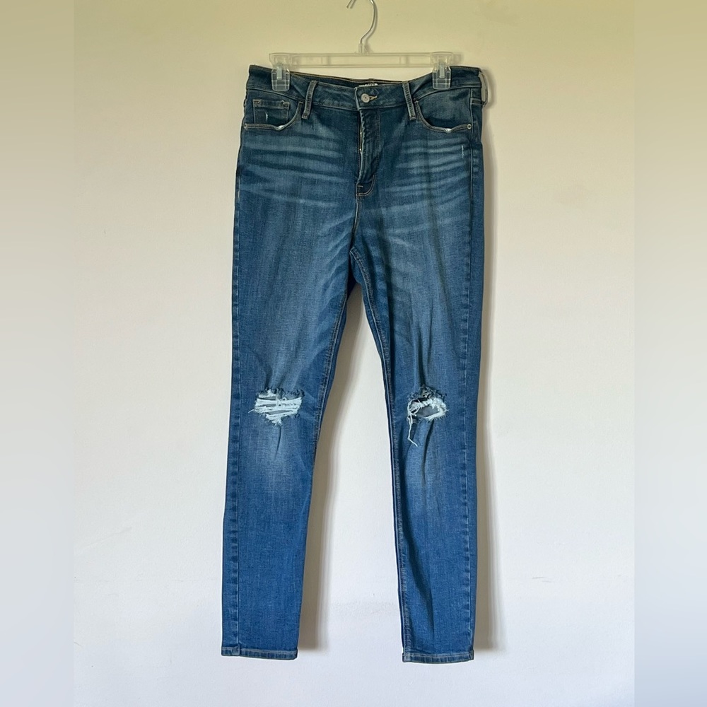 Old Navy | Rockstar Super Skinny Ripped Jeans Size 10